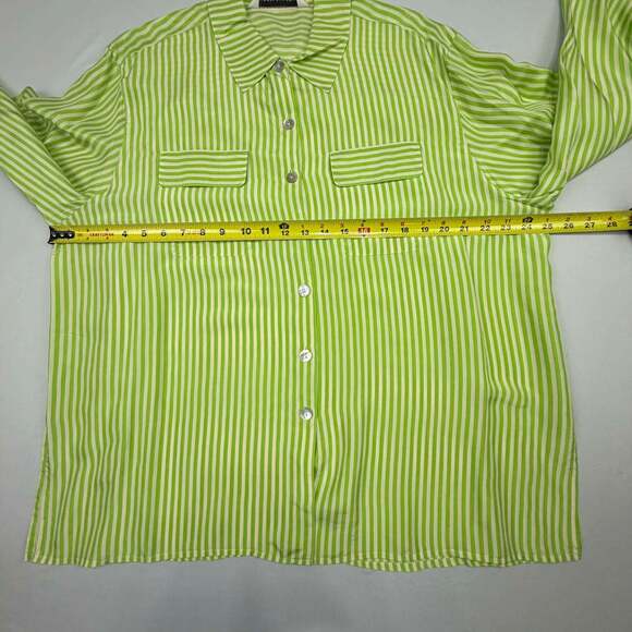 Melrose Silk Studio 100% Silk Lime Green and White Striped Long Sleeve Button Do - Picture 8 of 11